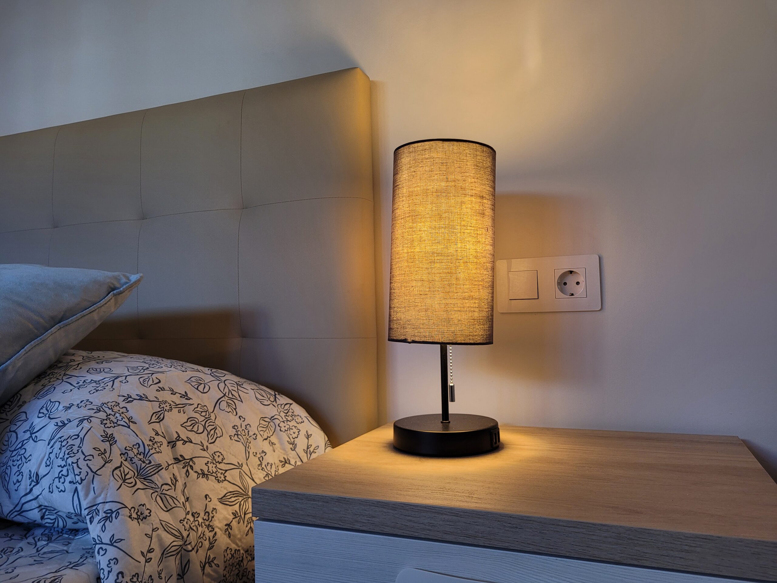 Ático entrevías detalle dormitorio
