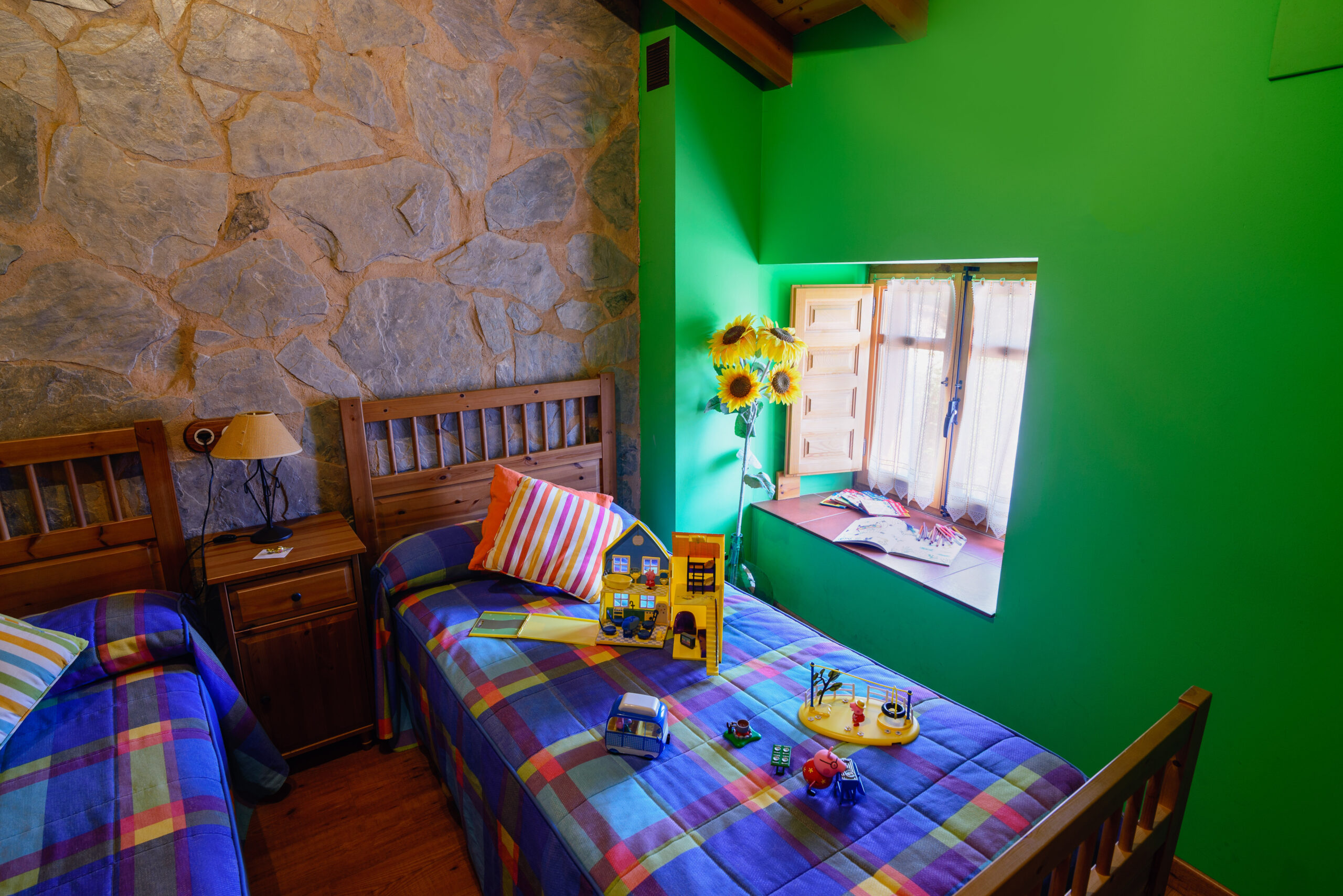 Cama de habitación doble Casa Rural Entre Valles – Leon