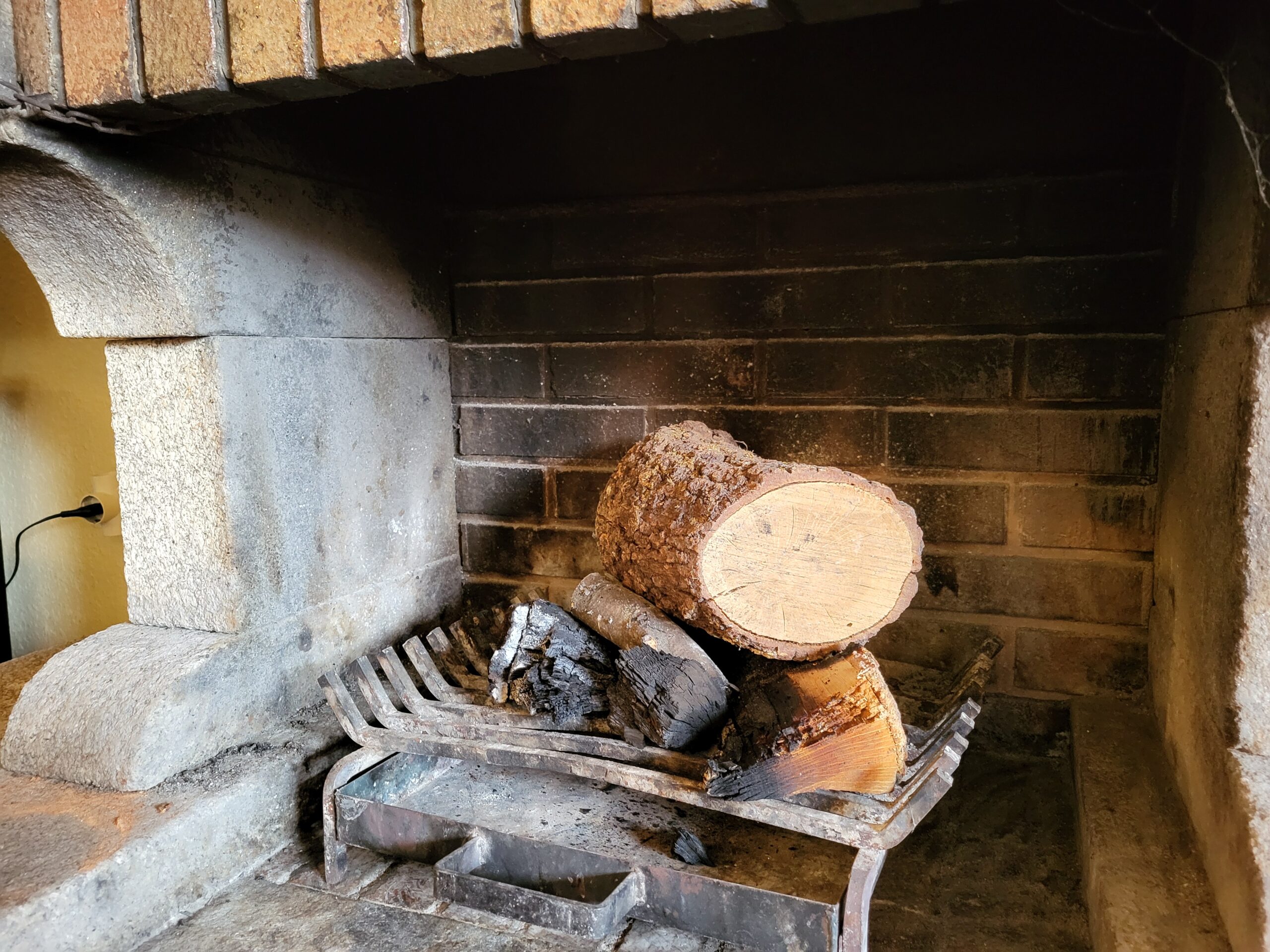 CHIMENEA
